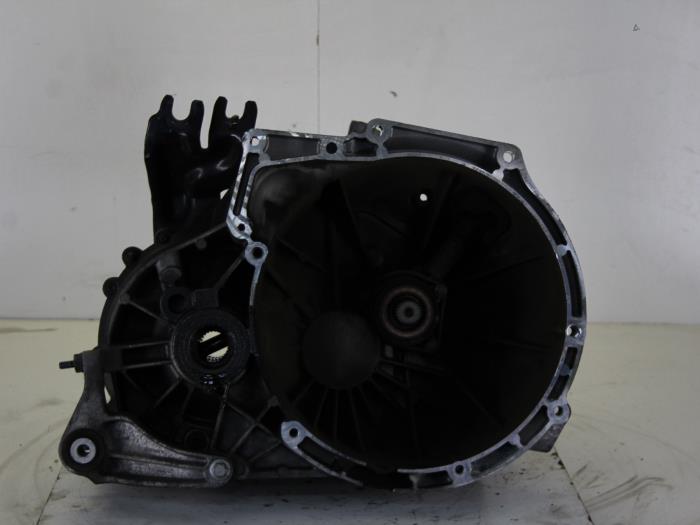 Usagé Boîte de vitesse Ford Focus 2 Wagon 1.6 TDCi 16V 110 Prix € 170,00 Règlement à la marge proposé par Gebr Opdam B.V.