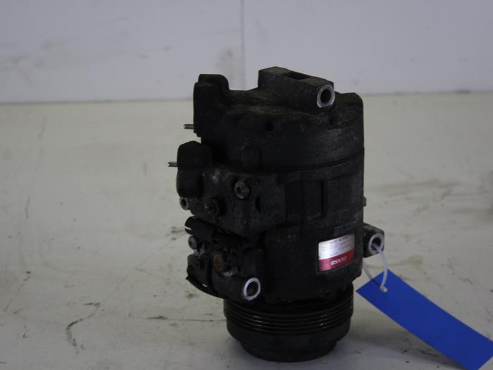 Usagé Compresseur de clim BMW 3 serie (E46/4) 320i 24V Prix € 35,00 Règlement à la marge proposé par Gebr Opdam B.V.
