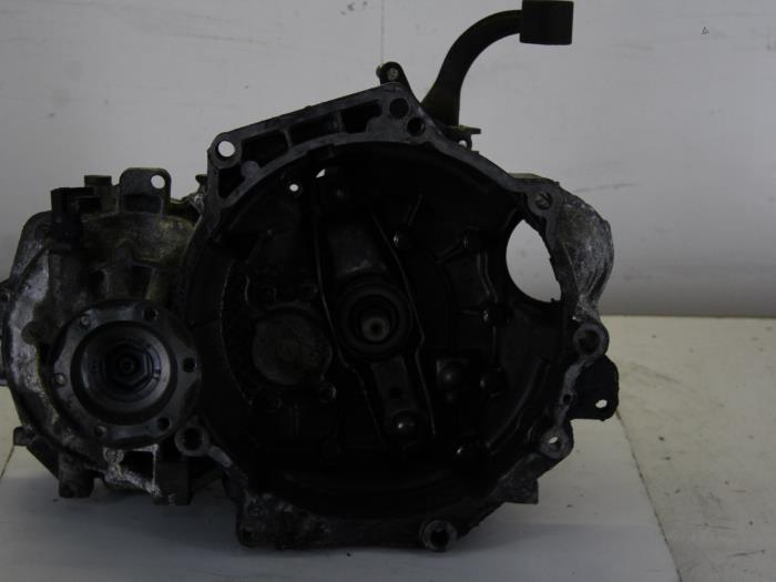 Usagé Boîte de vitesse Volkswagen Polo III (6N2) 1.4 TDI Prix € 106,00 Règlement à la marge proposé par Gebr Opdam B.V.