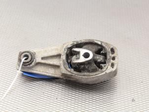 Used Gearbox mount Citroen C3 (SC) 1.6 HDi 92 Price on request offered by Gebr Opdam B.V.