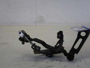 Used Gearbox mechanism Opel Astra H (L48) 1.4 16V Twinport Price on request offered by Gebr Opdam B.V.