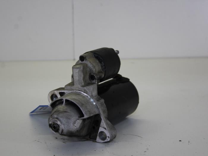 Gebrauchte Anlasser Audi A6 Avant (C5) 2.4 V6 30V Preis € 20,00 Margenregelung angeboten von Gebr Opdam B.V.