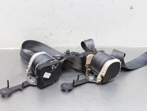 Used Set of front seatbelts Renault Clio II (BB/CB) 1.2 16V Price on request offered by Gebr Opdam B.V.
