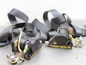 Used Set of seatbelt tensioners Peugeot Boxer (244) 2.8 HDi 127 Price on request offered by Gebr Opdam B.V.