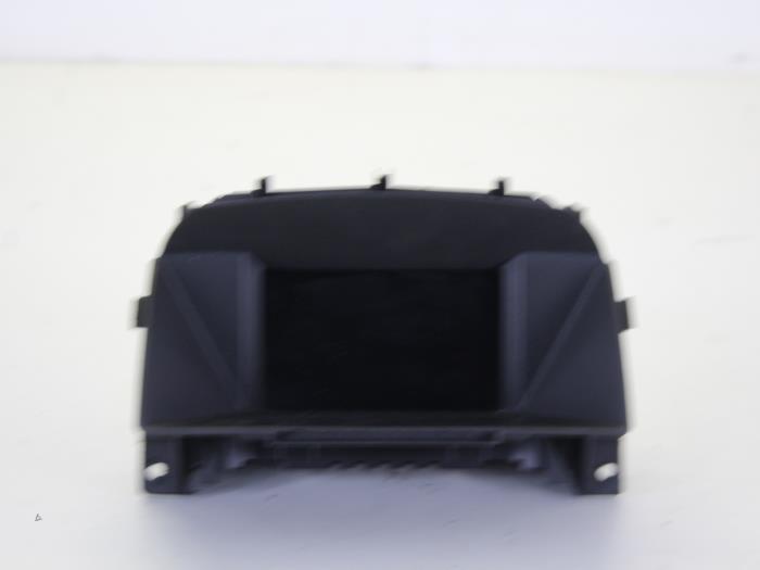 Begagnade Innerdisplay Opel Zafira (M75) 2.2 16V Direct Ecotec Pris på förfrågan erbjuds av Gebr Opdam B.V.