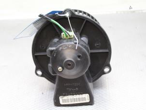 Usados Motor de ventilador de calefactor MG ZR 1.4 16V 105 Precio de solicitud ofrecido por Gebr Opdam B.V.