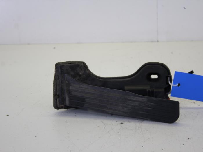 Gebrauchte Gaspedalposition Sensor Volkswagen Caddy III (2KA,2KH,2CA,2CH) 2.0 SDI Preis auf Anfrage angeboten von Gebr Opdam B.V.