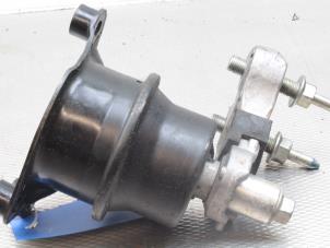 Support moteur d'un Honda CR-Z (ZF1) 1.5 Hybrid 16V 2011