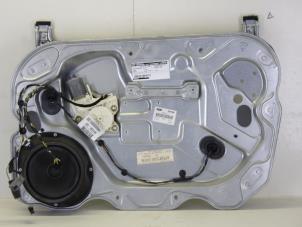 Used Window mechanism 4-door, front right Ford Focus 2 1.6 Ti-VCT 16V Price € 40,00 Margin scheme offered by Gebr Opdam B.V.