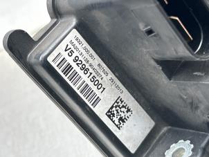 Stromverteiler van een BMW 3 serie (F30) 320d 2.0 16V EfficientDynamicsEdition 2014
