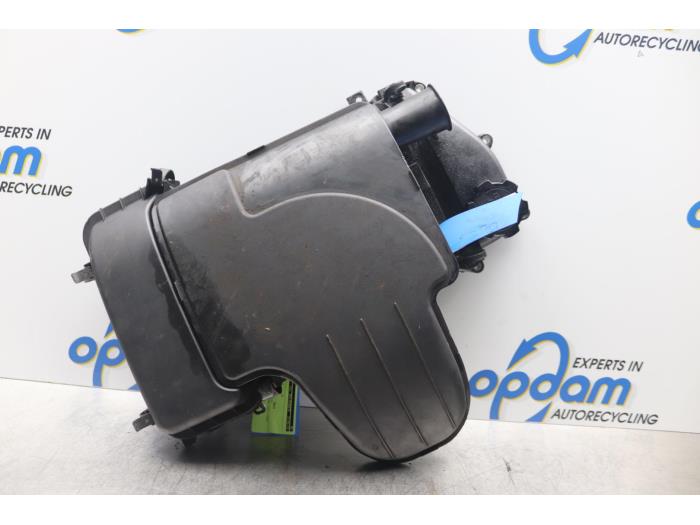 Air box from a Toyota Yaris 2009