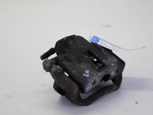 Used Rear brake calliper, left Daewoo Leganza 2.0 SX,CDX 16V Price on request offered by Gebr Opdam B.V.
