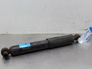 Used Fronts shock absorber, left Opel Movano (4A1; 4A2; 4B2; 4B3; 4C2; 4C3) 2.5 CDTI 16V DPF Price on request offered by Gebr Opdam B.V.