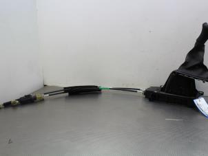 Usagé Câble commutation boîte de vitesse Renault Clio IV (5R) 1.5 Energy dCi 90 FAP Prix € 60,00 Règlement à la marge proposé par Gebr Opdam B.V.