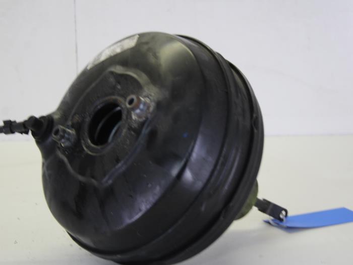 Usagé Servo frein Saab 9-3 II Sport Sedan (YS3F) 2.0t 16V Prix € 30,00 Règlement à la marge proposé par Gebr Opdam B.V.