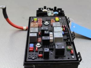 Used Fuse box Opel Astra J (PC6/PD6/PE6/PF6) 1.4 Turbo 16V Price on request offered by Gebr Opdam B.V.
