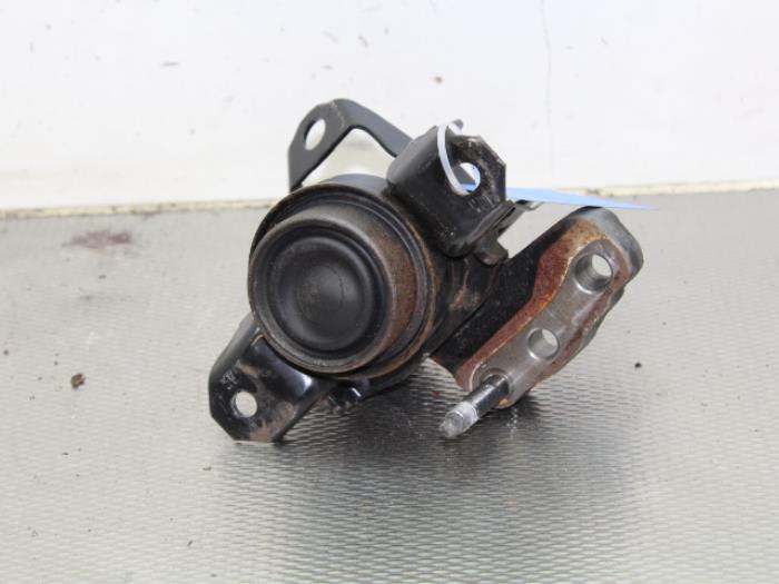 Used Engine mount Peugeot 108 1.0 12V Price € 34,00 Margin scheme offered by Gebr Opdam B.V.