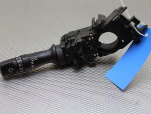 Używane Przelacznik swiatel Hyundai iX20 (JC) 1.4i 16V Cena na żądanie oferowane przez Gebr Opdam B.V.