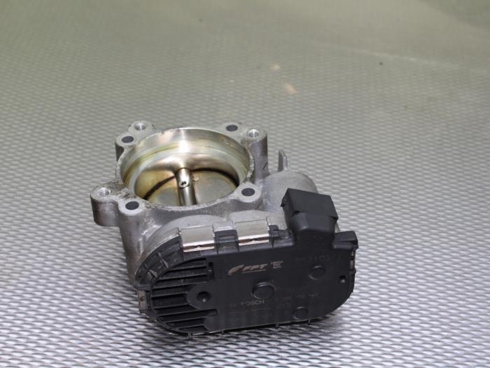 fiat 500 throttle body