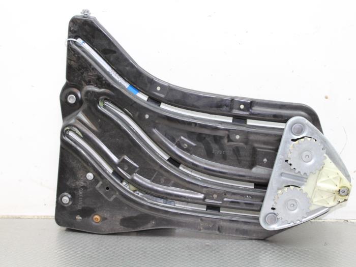 Mini R52 Rear Window Rear window mechanism 2-door, right Mini Mini Open 1.6 16V Cooper ...