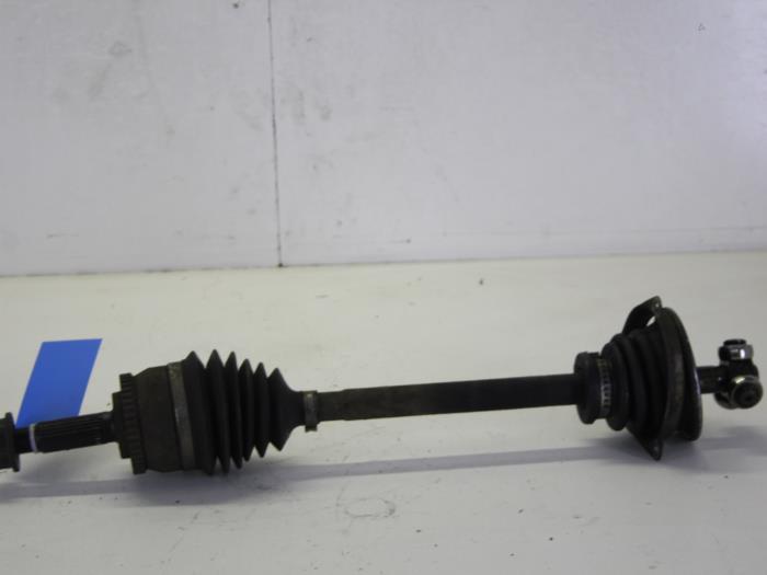 Volvo v40 store drive shaft