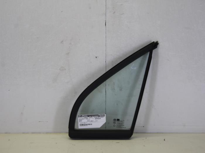 Usados Ventanilla triangular izquierda delante Chevrolet Matiz 0.8 S,SE Precio de solicitud ofrecido por Gebr Opdam B.V.