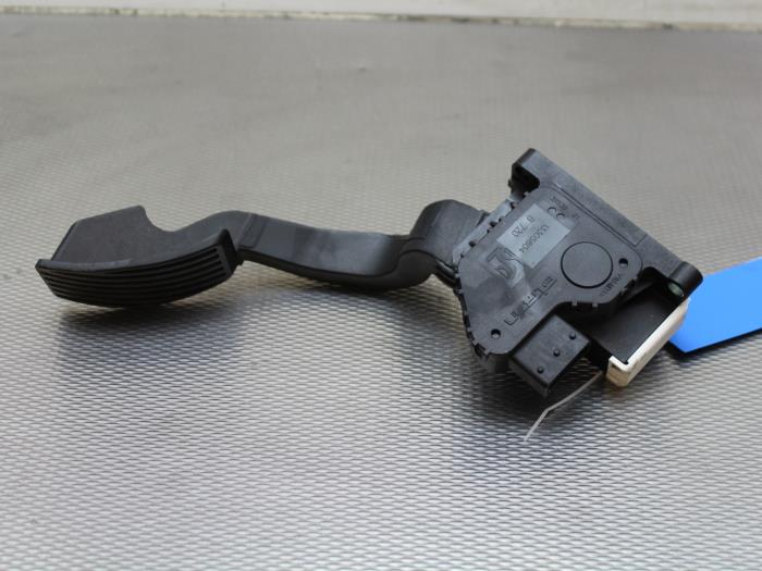 Begagnade Gaspedalsensor Opel Adam 1.4 16V Pris € 13,00 Marginaltabell erbjuds av Gebr Opdam B.V.