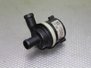 Used Water pump Opel Corsa Price on request offered by Gebr Opdam B.V.