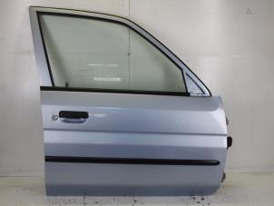 Gebrauchte Tür 4-türig rechts vorne Mazda Demio (DW) 1.5 16V Preis auf Anfrage angeboten von Gebr Opdam B.V.