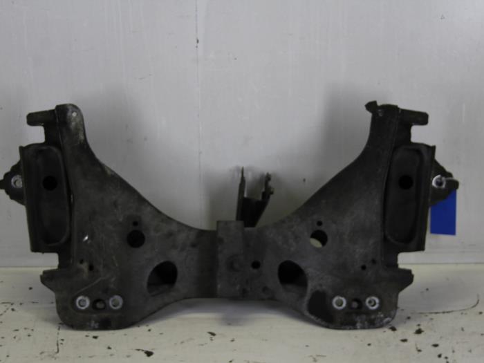 Subframe from a Renault Twingo (C06) 1.2 2003