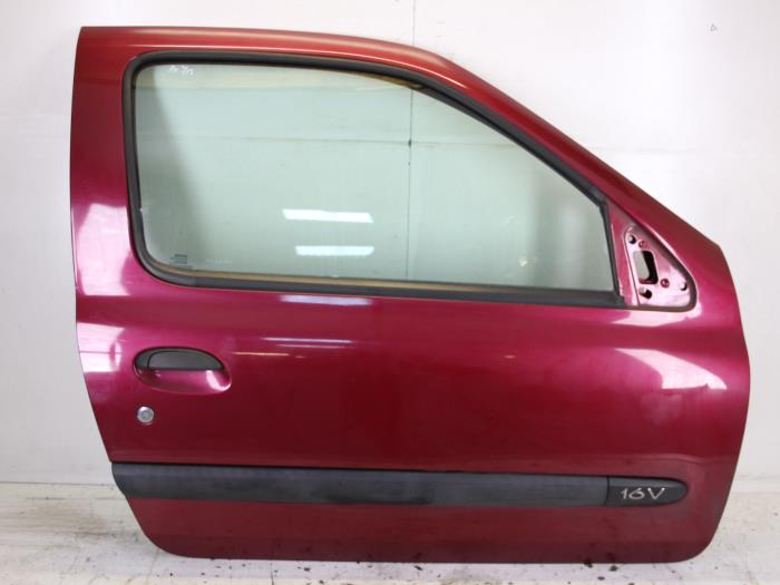 Drzwi prawe wersja 2-drzwiowa z Renault Clio II (BB/CB) 1.2 16V 2002