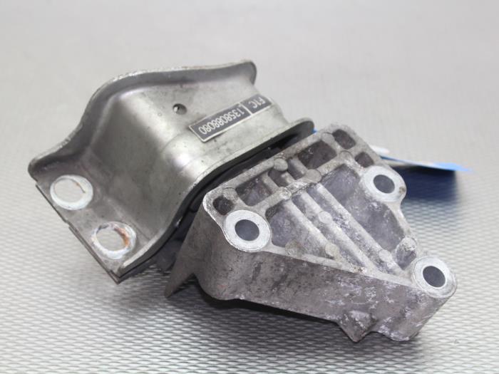Used Engine mount Fiat Ducato (250) 3.0 D 160 Multijet Power Price on request offered by Gebr Opdam B.V.