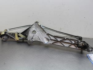 Used Wiper mechanism Mercedes S (W220) 4.0 S-400 CDI Price on request offered by Gebr Opdam B.V.
