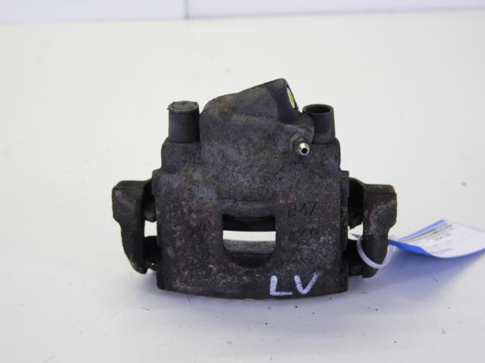 Gebrauchte Bremszange links vorne Ford Ka I 1.3i Preis € 21,00 Margenregelung angeboten von Gebr Opdam B.V.