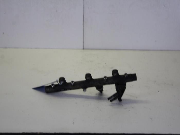 Peugeot Expert Fuel pressure sensors stock