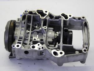 Used Oil pump Volkswagen Polo Price on request offered by Gebr Opdam B.V.