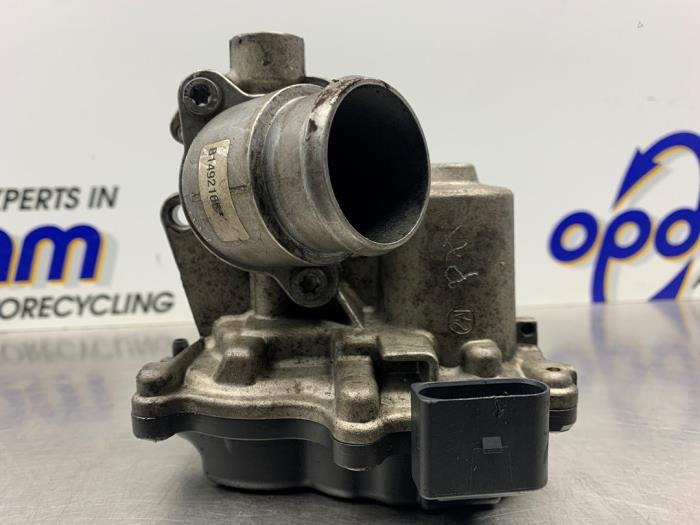Usagé Valve RGE Volkswagen Polo V (6R) 1.4 TDI DPF BlueMotion technology Prix € 51,00 Règlement à la marge proposé par Gebr Opdam B.V.