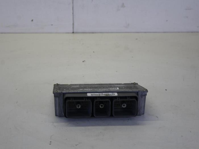 Used Engine management computer Jaguar S-type (X200) 3.0 V6 24V Price on request offered by Gebr Opdam B.V.