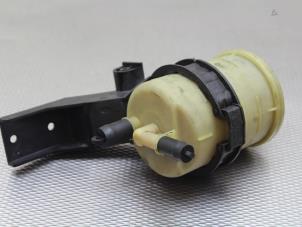 Used Power steering fluid reservoir Peugeot Expert (G9) 1.6 HDi 90 Price on request offered by Gebr Opdam B.V.
