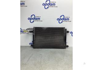 Usagé Radiateur clim Seat Altea XL (5P5) 1.8 TFSI 16V Prix € 60,00 Règlement à la marge proposé par Gebr Opdam B.V.