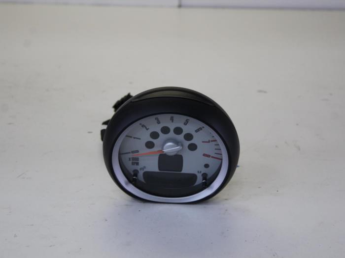 Używane Obrotomierz Mini Mini (R56) 1.4 16V One Cena € 42,00 Procedura marży oferowane przez Gebr Opdam B.V.