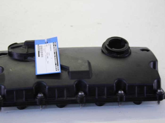 Gebrauchte Ventildeckel Volkswagen Golf Preis € 26,00 Margenregelung angeboten von Gebr Opdam B.V.