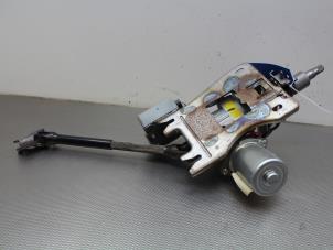 Used Steering column housing Renault Twingo II (CN) 1.2 16V LEV Price on request offered by Gebr Opdam B.V.