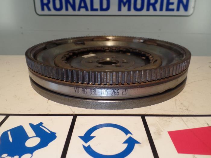 Volkswagen Polo Dual mass flywheels stock