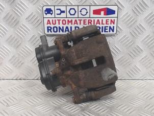 Used Rear brake calliper, left Audi A4 (B8) 2.0 TDI 16V Price € 49,00 Margin scheme offered by Automaterialen Ronald Morien B.V.