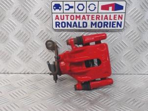 Used Rear brake calliper, right Ford Fiesta Price € 59,00 Margin scheme offered by Automaterialen Ronald Morien B.V.