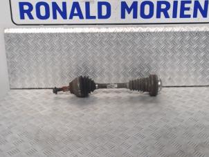 Used Front drive shaft, left Volkswagen Scirocco (137/13AD) Price € 75,00 Margin scheme offered by Automaterialen Ronald Morien B.V.