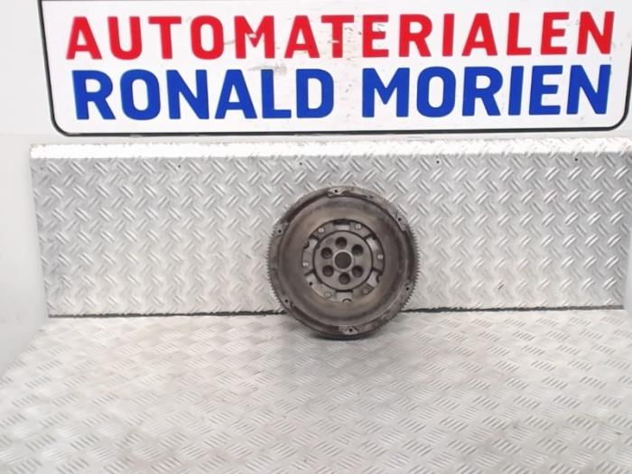 Used Flywheel Volkswagen Scirocco (137/13AD) 2.0 TDI 16V Price € 199,00 Margin scheme offered by Automaterialen Ronald Morien B.V.