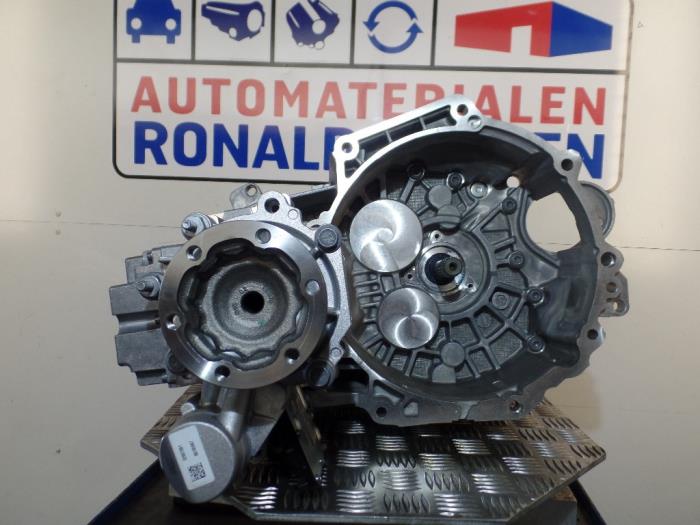 Neue Getriebe Volkswagen Golf VII (AUA) 2.0 R 4Motion 16V Preis € 1.391,50 Mit Mehrwertsteuer angeboten von Automaterialen Ronald Morien B.V.