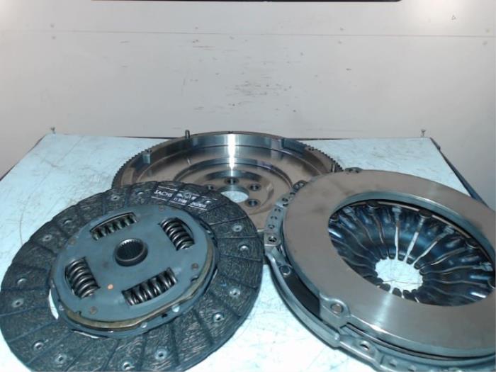Clutch kit Volkswagen Golf VII 1.4 TSI 16V 03C105269P
